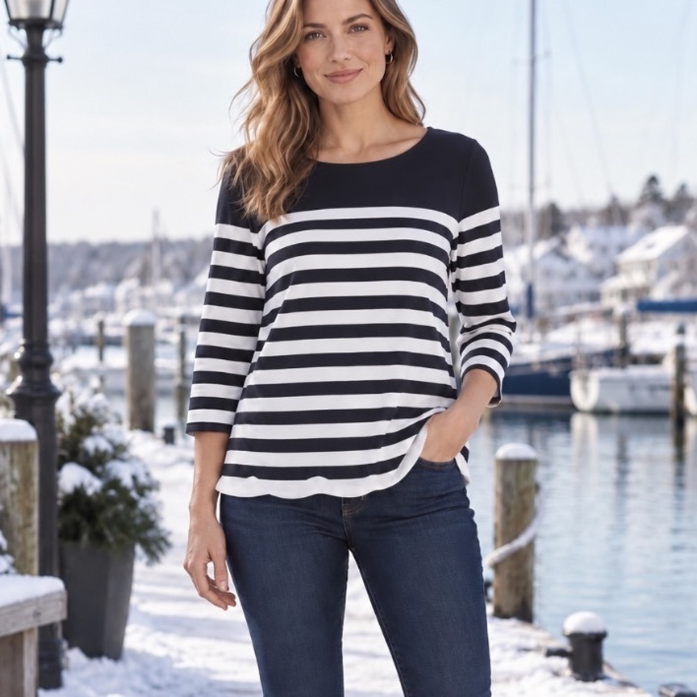 Nautical Crown & Ivy Shirt Sz PM White &Blue Striped Boat Neck Coastal